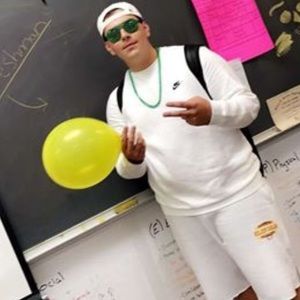 Meet your Posher, Antonio